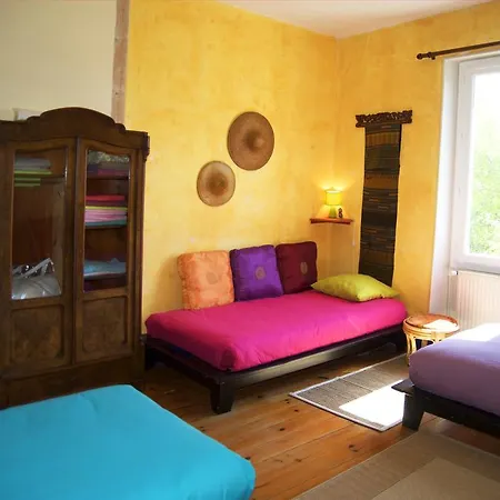 Cafe Couette De L'ile Au Fee * Romagnieu